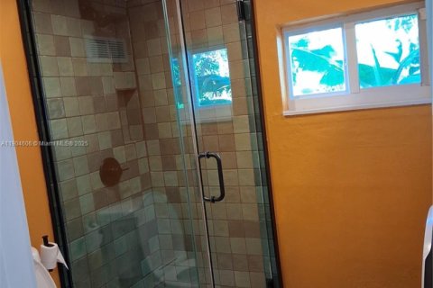 Casa en venta en Hollywood, Florida, 3 dormitorios, 69.68 m2 № 1956502 - foto 7