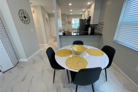 Villa ou maison à louer à Palm Harbor, Floride: 2 chambres, 92.9 m2 № 1301016 - photo 20