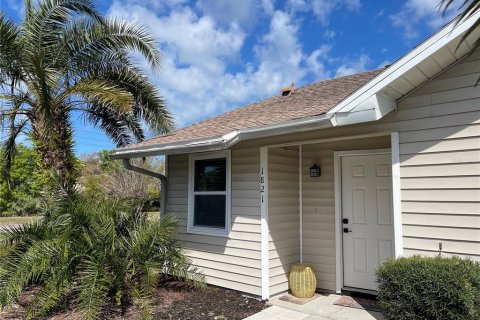Villa ou maison à louer à Palm Harbor, Floride: 2 chambres, 92.9 m2 № 1301016 - photo 2
