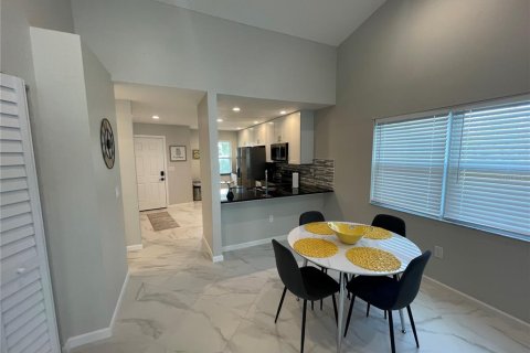 Villa ou maison à louer à Palm Harbor, Floride: 2 chambres, 92.9 m2 № 1301016 - photo 19