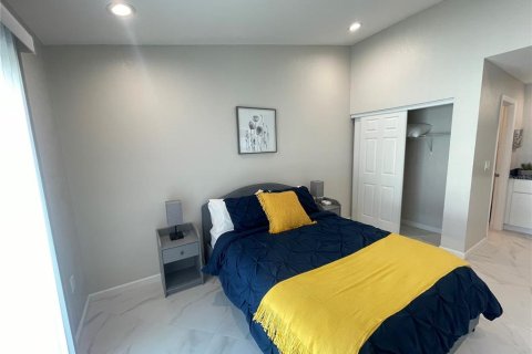Villa ou maison à louer à Palm Harbor, Floride: 2 chambres, 92.9 m2 № 1301016 - photo 14