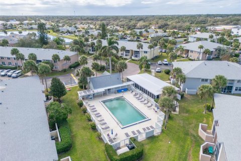 Condo in Palm Bay, Florida, 2 bedrooms  № 1734202 - photo 3