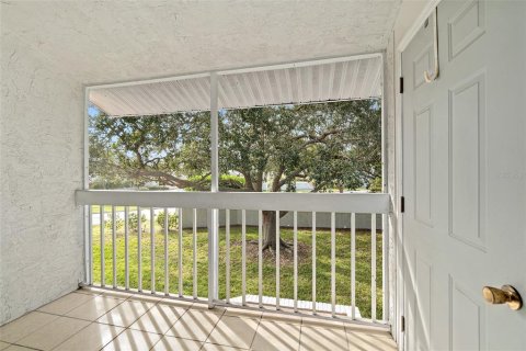 Condo in Palm Bay, Florida, 2 bedrooms  № 1734202 - photo 2