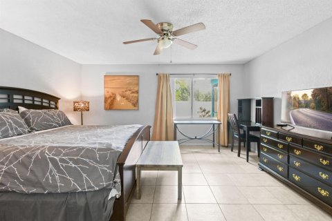 Casa en venta en Port St. Lucie, Florida, 3 dormitorios, 117.43 m2 № 2077859 - foto 13