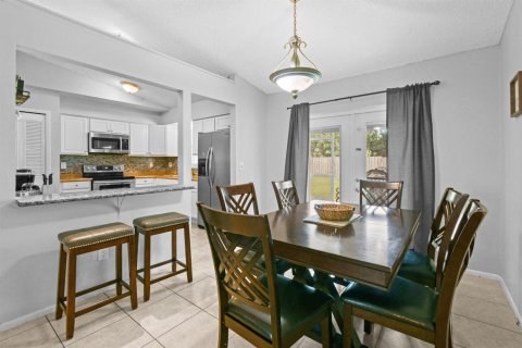 Casa en venta en Port St. Lucie, Florida, 3 dormitorios, 117.43 m2 № 2077859 - foto 12