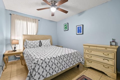 Casa en venta en Port St. Lucie, Florida, 3 dormitorios, 117.43 m2 № 2077859 - foto 27