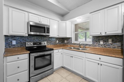 Casa en venta en Port St. Lucie, Florida, 3 dormitorios, 117.43 m2 № 2077859 - foto 9