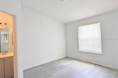 Condo in Orlando, Florida, 2 bedrooms  № 2211762 - photo 5