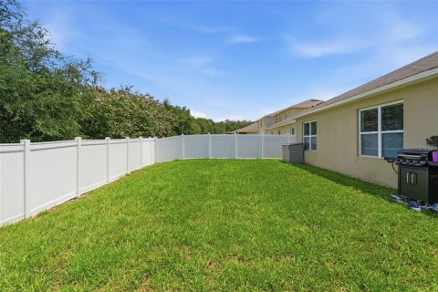 House in Davenport, Florida 4 bedrooms, 171.5 sq.m. № 2318741 - photo 29