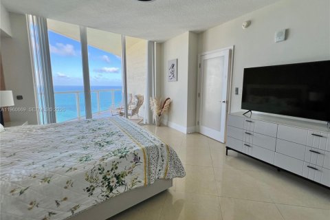 Снять в аренду кондоминиум в Санни-Айлс-Бич, Флорида 2 спальни, 159.33м2, № 2025236 - фото 23
