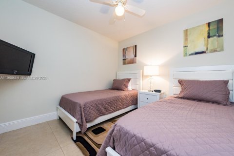 Снять в аренду кондоминиум в Санни-Айлс-Бич, Флорида 2 спальни, 159.33м2, № 2025236 - фото 24