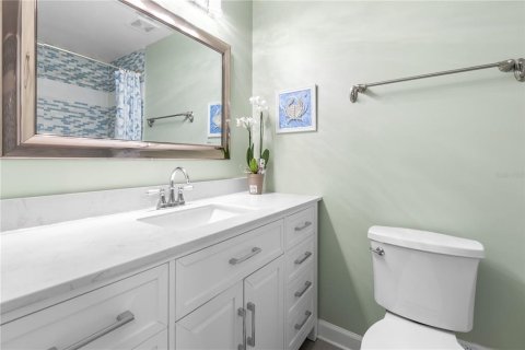House in New Port Richey, Florida 3 bedrooms, 154.59 sq.m. № 1898744 - photo 23