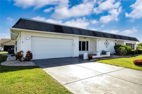 Villa ou maison à vendre à Sun City Center, Floride: 2 chambres, 140.84 m2 № 1426938 - photo 7