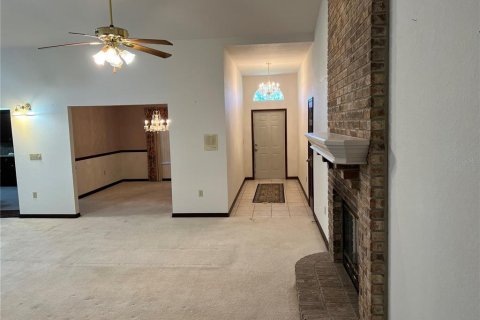 House in Lake Alfred, Florida 3 bedrooms, 317.54 sq.m. № 1909011 - photo 7