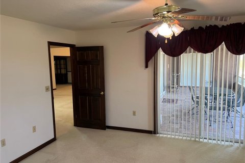 House in Lake Alfred, Florida 3 bedrooms, 317.54 sq.m. № 1909011 - photo 18