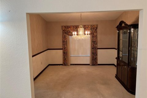 House in Lake Alfred, Florida 3 bedrooms, 317.54 sq.m. № 1909011 - photo 20