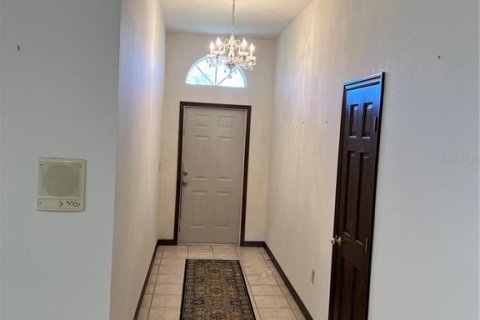 House in Lake Alfred, Florida 3 bedrooms, 317.54 sq.m. № 1909011 - photo 4