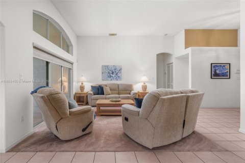 Casa en venta en Pembroke Pines, Florida, 4 dormitorios, 222.22 m2 № 1823512 - foto 8