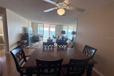 Condominio en venta en Gulfport, Florida, 2 dormitorios, 116.59 m2 № 1426566 - foto 20
