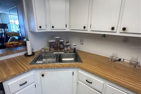 Condominio en venta en Gulfport, Florida, 2 dormitorios, 116.59 m2 № 1426566 - foto 18