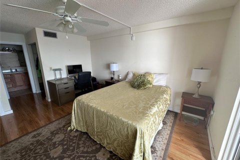 Condominio en venta en Gulfport, Florida, 2 dormitorios, 116.59 m2 № 1426566 - foto 29