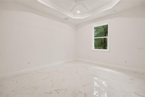 House in Ocala, Florida 4 bedrooms, 250.84 sq.m. № 2420458 - photo 19