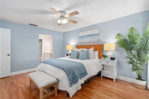 Townhouse in Casselberry, Florida 2 bedrooms, 120.4 sq.m. № 2337215 - photo 24