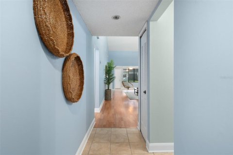 Townhouse in Casselberry, Florida 2 bedrooms, 120.4 sq.m. № 2337215 - photo 30
