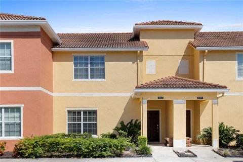 Adosado en venta en Kissimmee, Florida, 4 dormitorios, 176.7 m2 № 1797378 - foto 2