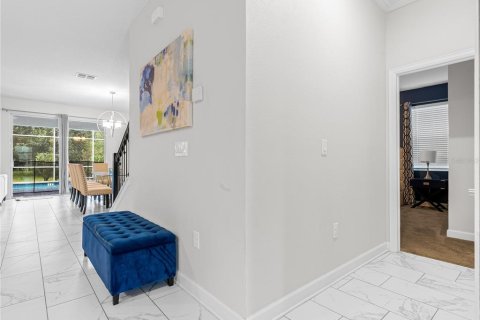 House in Davenport, Florida 8 bedrooms, 363.71 sq.m. № 2103142 - photo 12