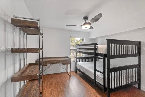 Снять в аренду виллу или дом в Халландейл-Бич, Флорида 3 спальни, 122.07м2, № 1987965 - фото 18