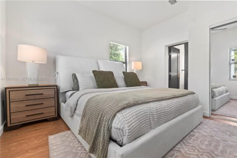 Снять в аренду виллу или дом в Халландейл-Бич, Флорида 3 спальни, 122.07м2, № 1987965 - фото 22