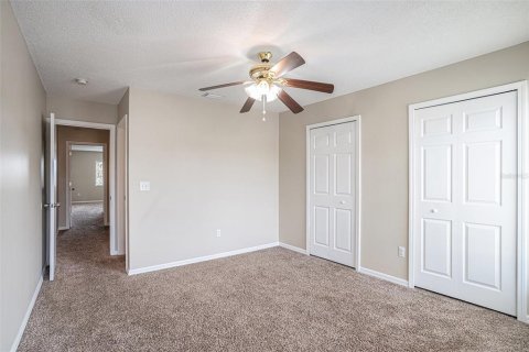 Adosado en alquiler en Brandon, Florida, 2 dormitorios, 138.42 m2 № 1681241 - foto 19