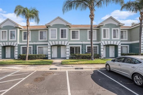 Adosado en alquiler en Brandon, Florida, 2 dormitorios, 138.42 m2 № 1681241 - foto 2