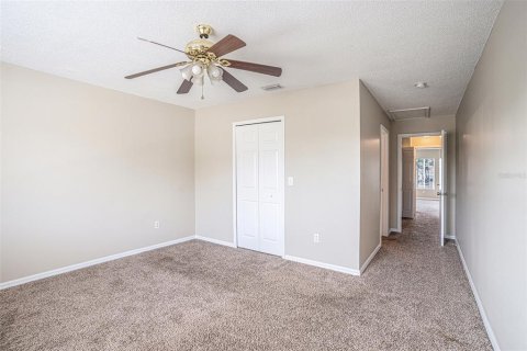 Adosado en alquiler en Brandon, Florida, 2 dormitorios, 138.42 m2 № 1681241 - foto 14