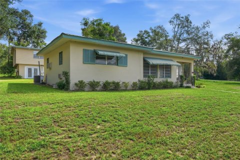 Villa ou maison à louer à Keystone Heights, Floride: 3 chambres, 139.35 m2 № 2430422 - photo 21