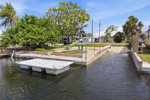 Land in Hudson, Florida № 2147832 - photo 3