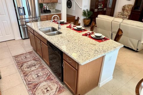 Casa en venta en Kissimmee, Florida, 4 dormitorios, 216.28 m2 № 1876174 - foto 21