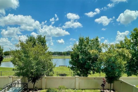 Villa ou maison à vendre à Kissimmee, Floride: 4 chambres, 216.28 m2 № 1876174 - photo 10