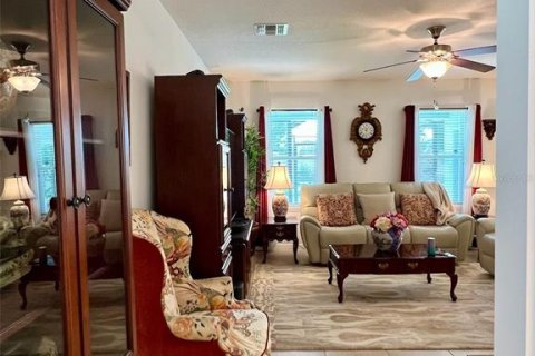 Casa en venta en Kissimmee, Florida, 4 dormitorios, 216.28 m2 № 1876174 - foto 16