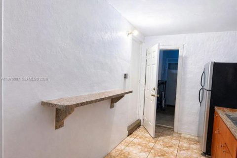 Condominio en alquiler en Miami Gardens, Florida, 1 dormitorio, 202.99 m2 № 2030833 - foto 6