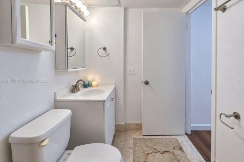 Condominio en venta en Sunny Isles Beach, Florida, 2 dormitorios, 100.98 m2 № 2414525 - foto 12