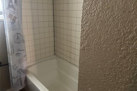 Villa ou maison à vendre à Sanford, Floride: 3 chambres, 107.77 m2 № 2206210 - photo 18