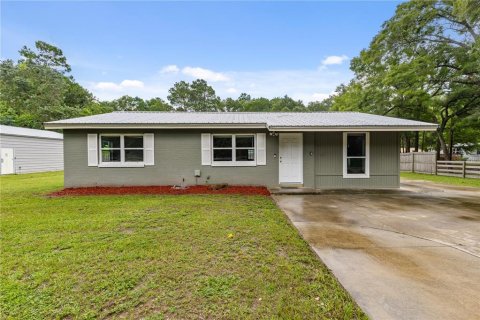 House in High Springs, Florida 3 bedrooms, 109.72 sq.m. № 1828595 - photo 3