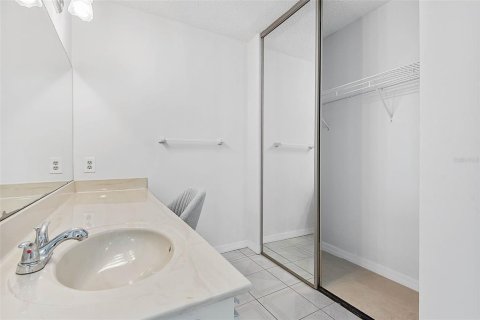 Copropriété à vendre à Ormond Beach, Floride: 2 chambres, 118.45 m2 № 2134759 - photo 25