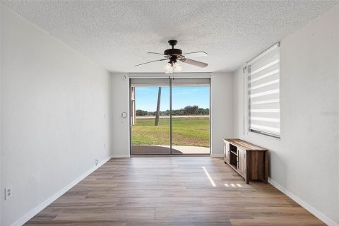 Copropriété à vendre à Ormond Beach, Floride: 2 chambres, 118.45 m2 № 2134759 - photo 6