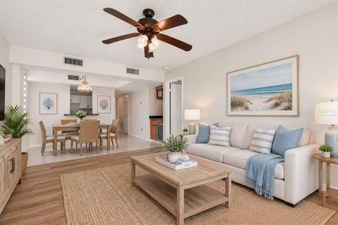 Copropriété à vendre à Ormond Beach, Floride: 2 chambres, 118.45 m2 № 2134759 - photo 3