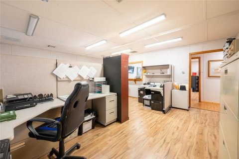 Снять в аренду коммерческую недвижимость в Орландо, Флорида 240.62м2, № 1884257 - фото 24