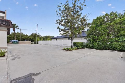 Immobilier commercial à vendre à Winter Park, Floride: 561.97 m2 № 2224646 - photo 8