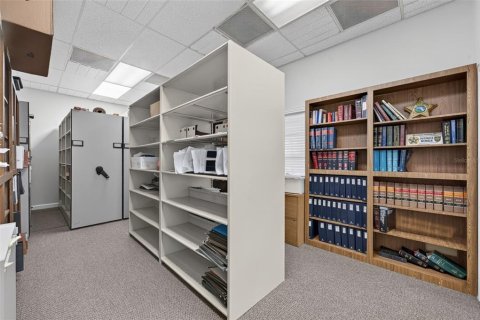 Immobilier commercial à vendre à Winter Park, Floride: 561.97 m2 № 2224646 - photo 26